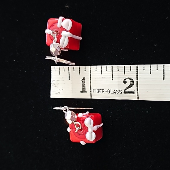 Glass Present Dangle Earrings Box A/4 - Picture 4 of 4